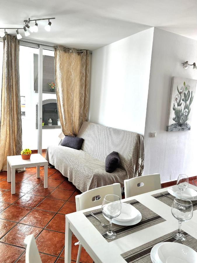 Primavera Holiday Apartment Arona  Exterior photo